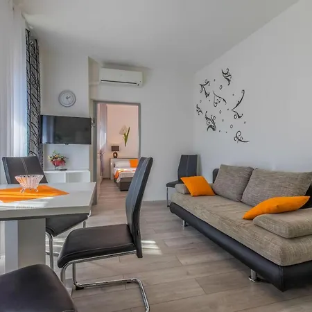 Apartament Lucija