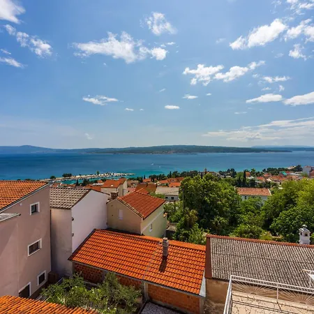 Apartment Lucija