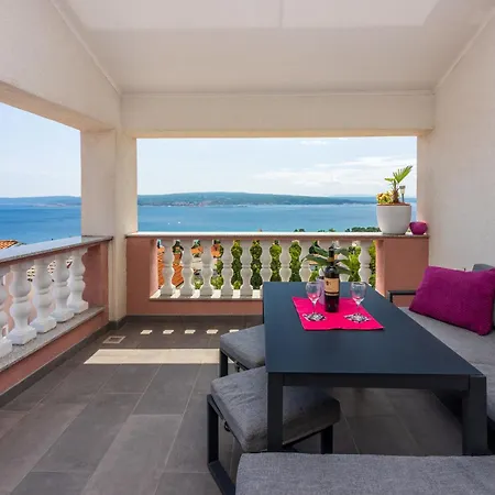 Apartment Lucija