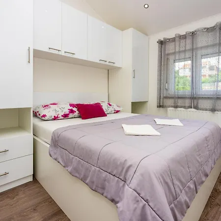 Lucija Apartment