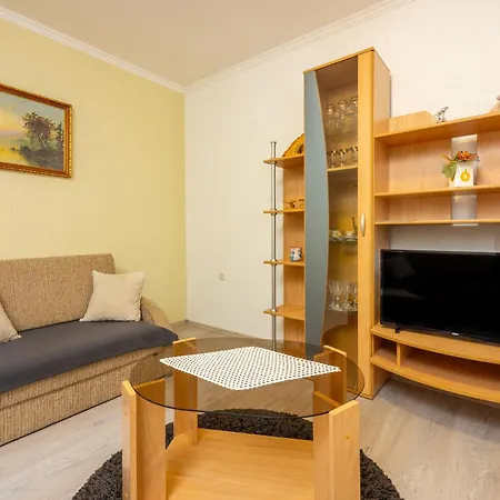 Lucija Apartment *