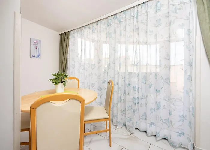 Lucija Apartamento Crikvenica