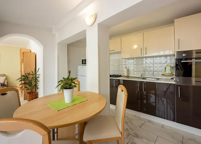 Apartamento Lucija *