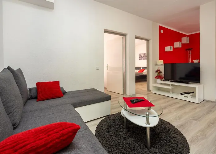 Lucija Apartamento