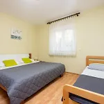 Apartment Lucija Crikvenica