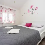 Apartment Lucija Crikvenica