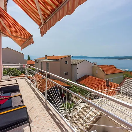 Lucija 茨里克韦尼察